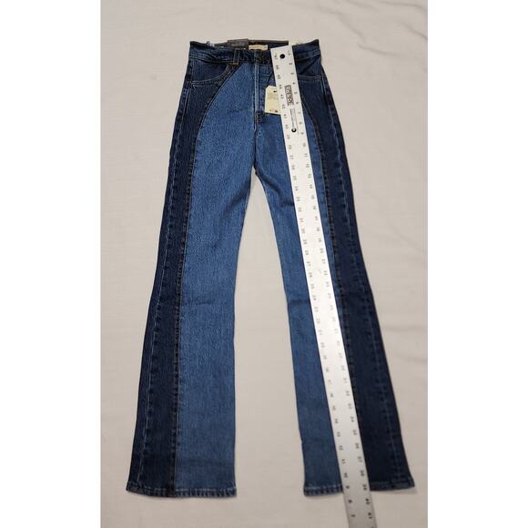 Levi's wedgie Bootcut women size W23''x L32'' - Picture 6 of 9